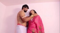 Aunty xxx video देसी चुदसी आंटी का नंगी वीडियो